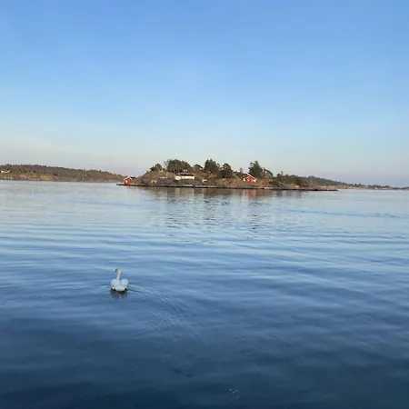 Apartmán Med Havutsikt Og Terrasse Naer Groos *